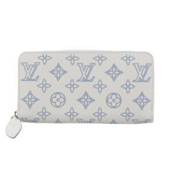 Louis Vuitton Mahina Zippy Wallet White Blue - Picture 1 of 8